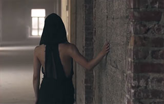 藝術(shù)怪談 | 當(dāng)代首飾與當(dāng)代舞蹈（內(nèi)附暗黑小視頻）